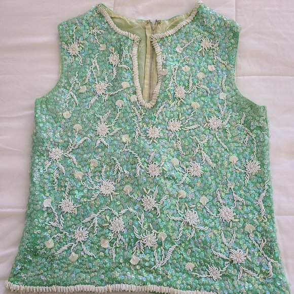 Vintage Beautiful Beaded Sequined Sleeveless Sweater - Picture 5 of 5